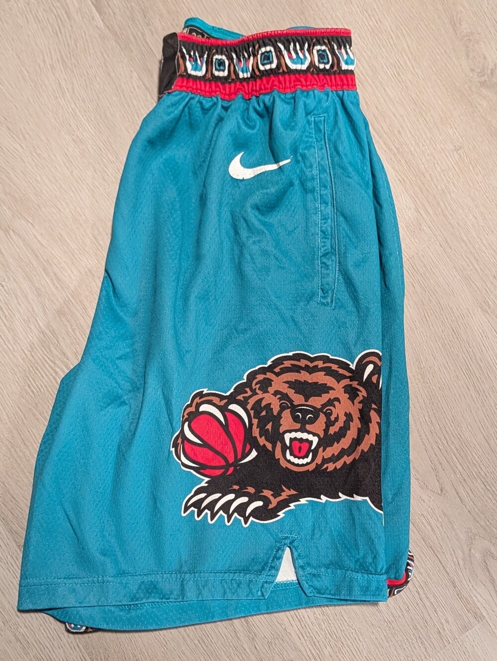 Vintage Vancouver Grizzlies Nike NBA Authentics Shorts Size 38 Teal Game Cut